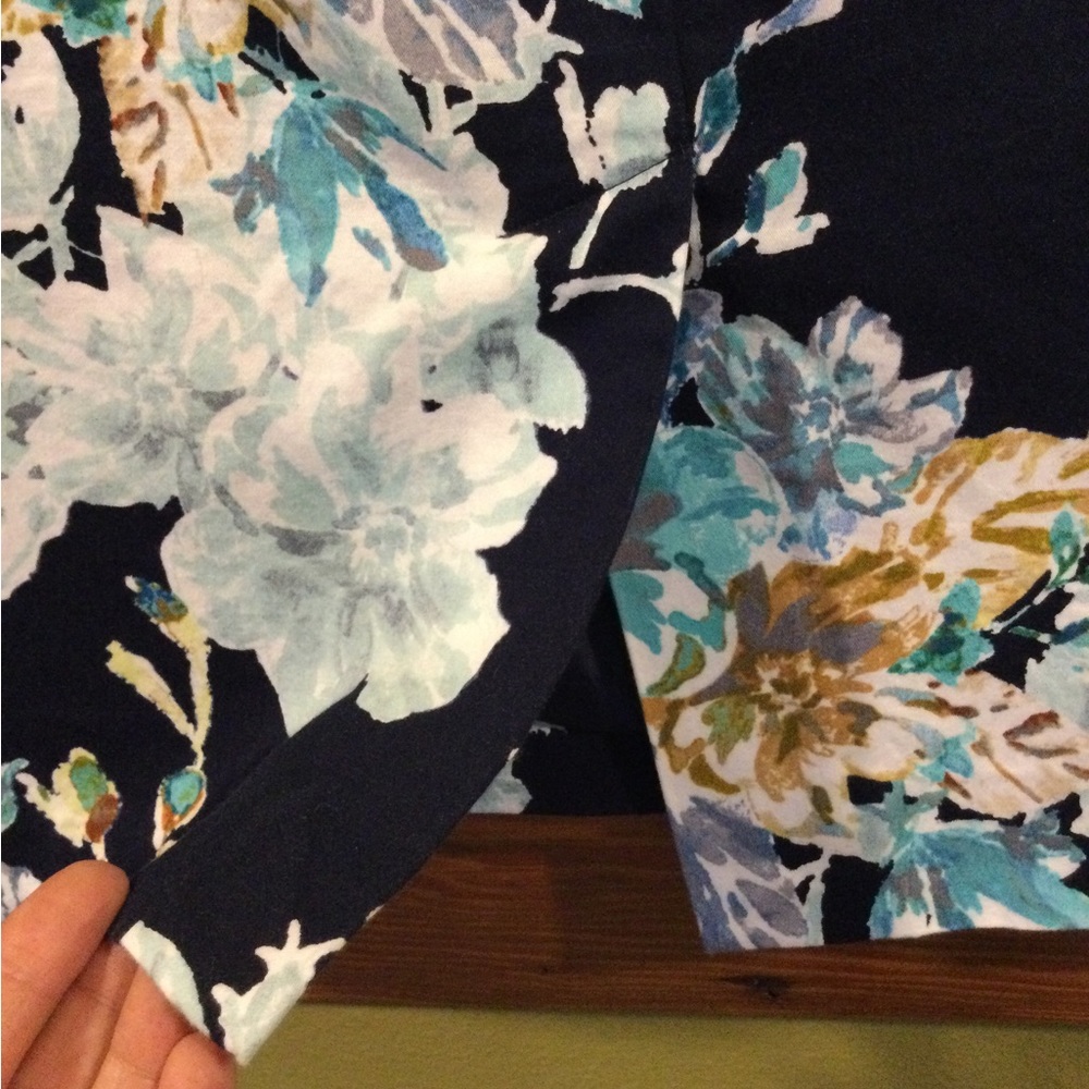 🤍HP!🤍 Van Heusen | Beautiful Floral Skirt - Picture 7 of 8